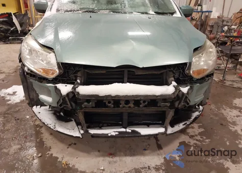 2012 Ford Focus Se z USA, uszkodzony, nr VIN 1FAHP3F20CL205402